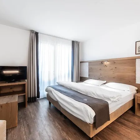 Montana Hotel Vason
