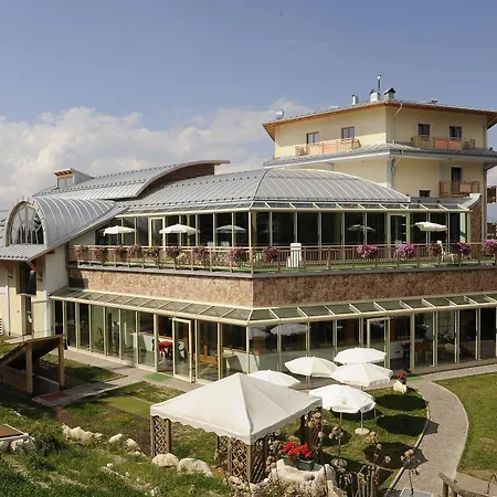 Montana Hotel 4*